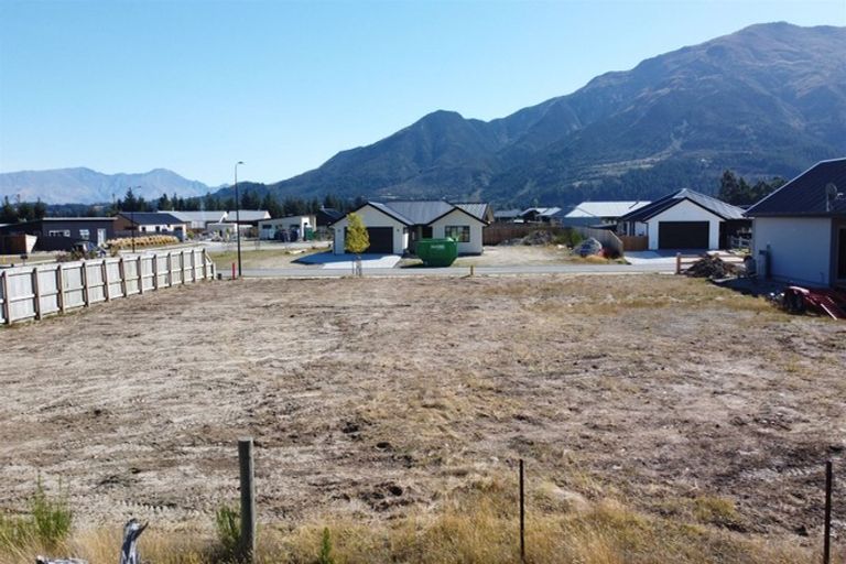 Photo of property in 21 Dingle Street, Lake Hawea, 9382