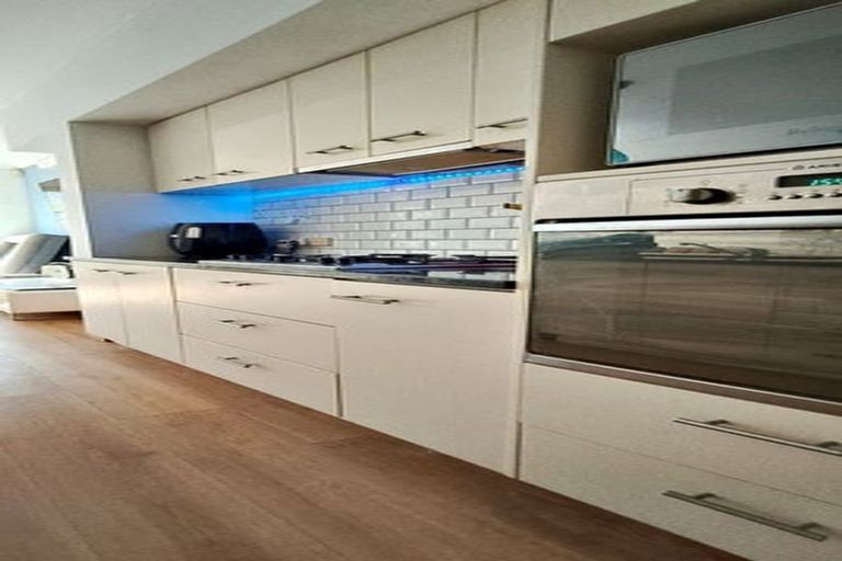 Photo of property in 34 Nautilus Drive, Gulf Harbour, Whangaparaoa, 0930