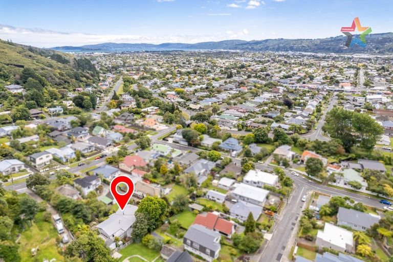 Photo of property in 49b Norton Park Avenue, Fairfield, Lower Hutt, 5011