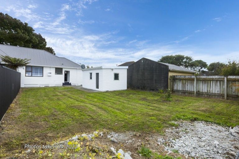 Photo of property in 380 Cambridge Terrace, Naenae, Lower Hutt, 5011