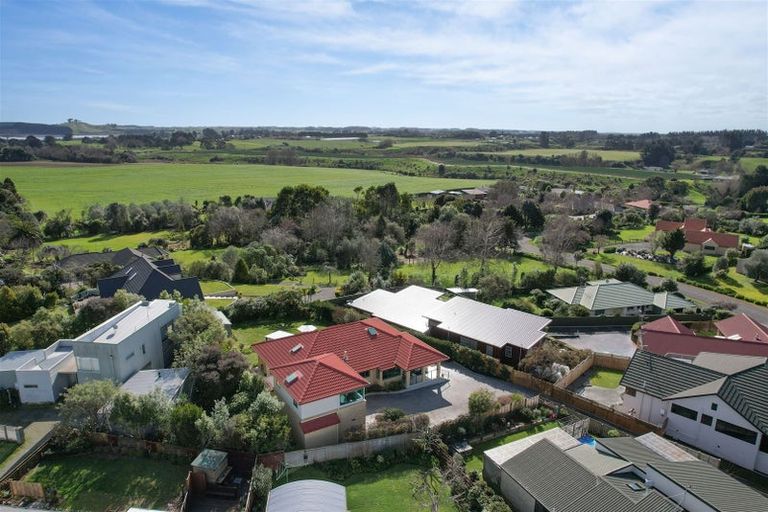 Photo of property in 13 Claremont Rise, Levin, 5510