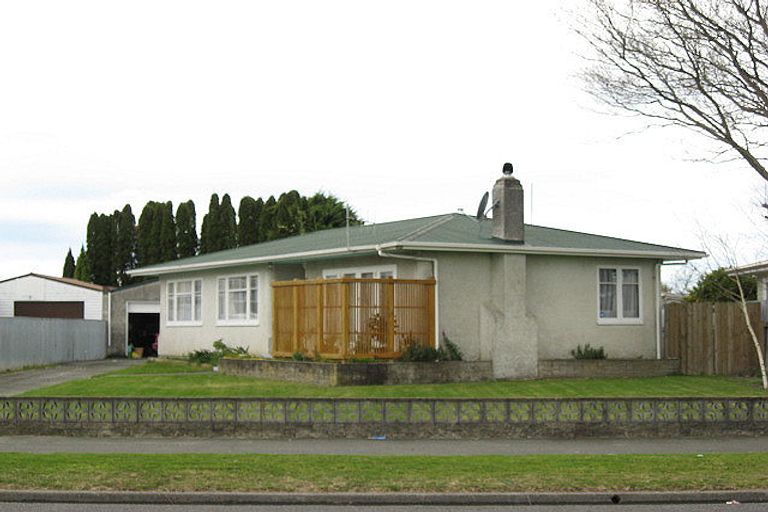 Photo of property in 16 Allen Berry Avenue, Pirimai, Napier, 4112