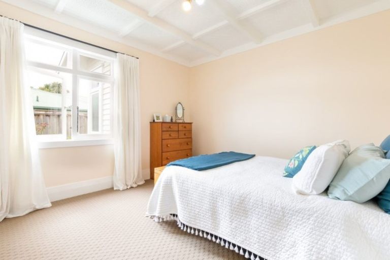 Photo of property in 28 Burns Street, Leamington, Cambridge, 3432