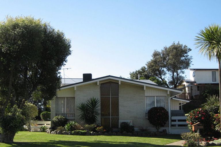 Photo of property in 95 Harbour Road, Ohope, 3121