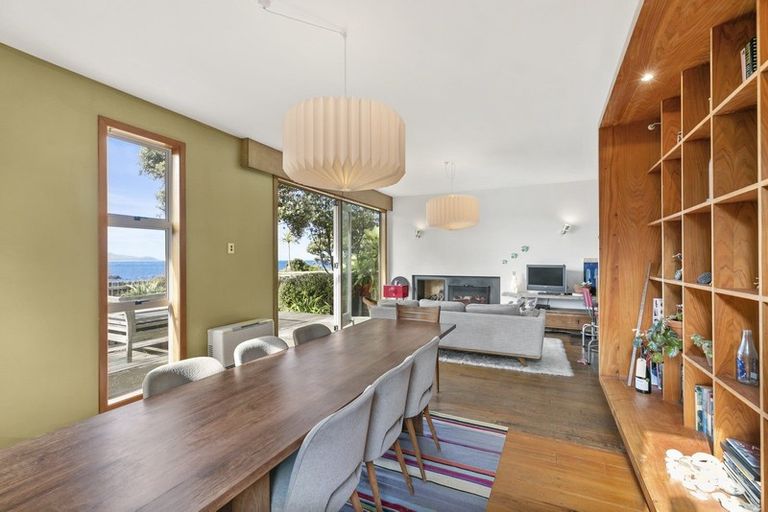 Photo of property in 178 Breaker Bay Road, Breaker Bay, Wellington, 6022