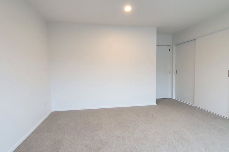 Photo of property in 13 Fancourt Street, Karori, Wellington, 6012