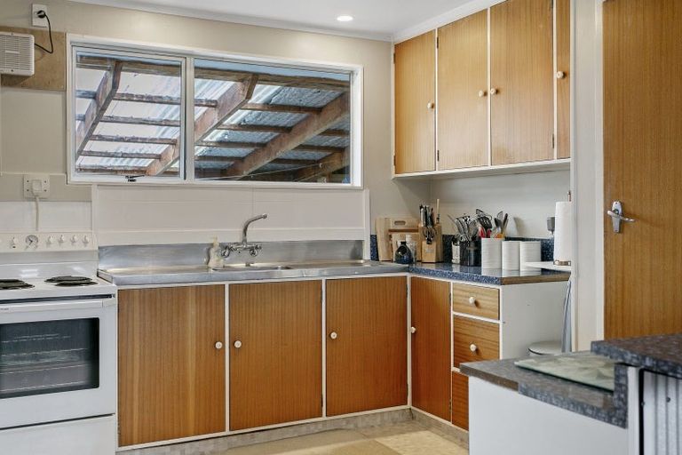 Photo of property in 52 Hyde Avenue, Richmond Heights, Taupo, 3330