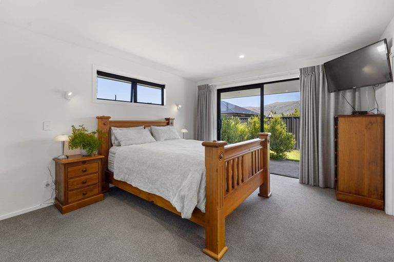 Photo of property in 33 Olds Crescent, Cromwell, 9310