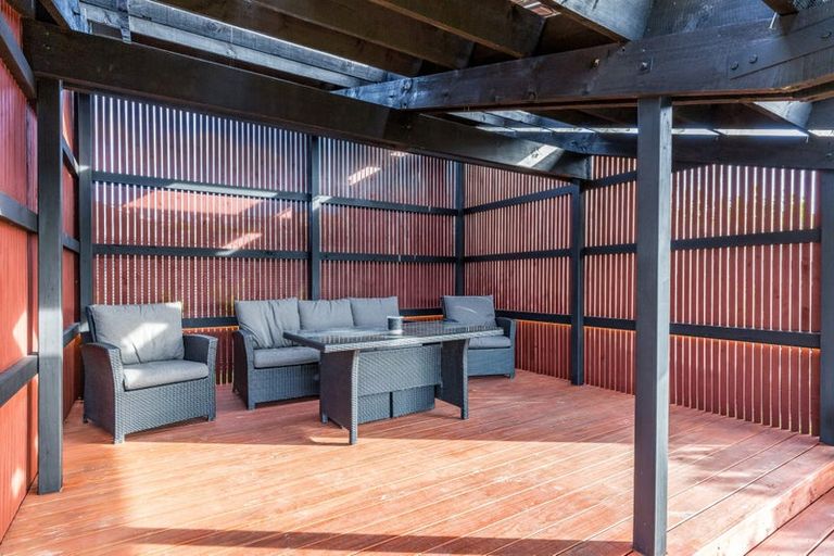 Photo of property in 10 Margaret Shields Avenue, Aotea, Porirua, 5024