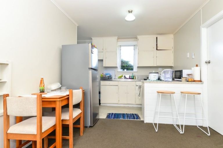 Photo of property in 5a Saint Olpherts Avenue, Hamilton East, Hamilton, 3216