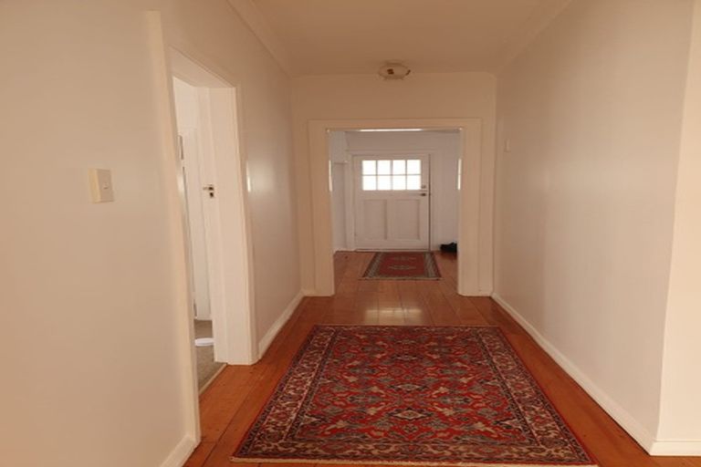 Photo of property in 298 Karori Road, Karori, Wellington, 6012