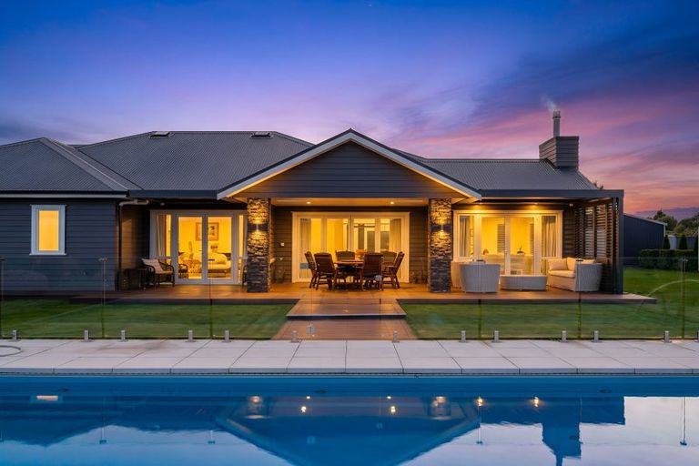 Photo of property in 27 Mill Grove, Clareville, Carterton, 5713