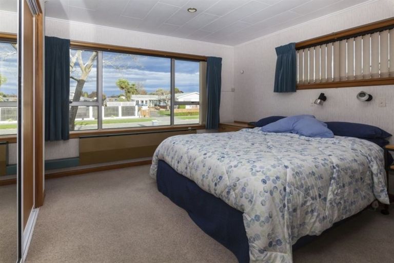 Photo of property in 60 Toorak Avenue, Avonhead, Christchurch, 8042