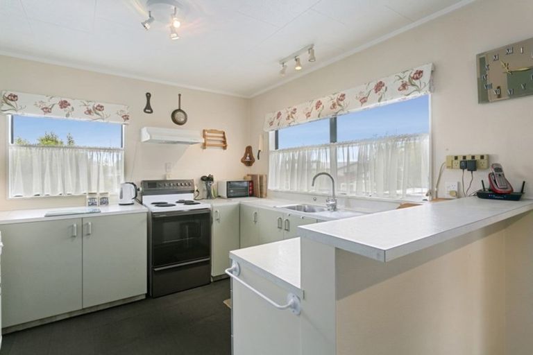Photo of property in 6 Hampstead Place, Richmond Heights, Taupo, 3330