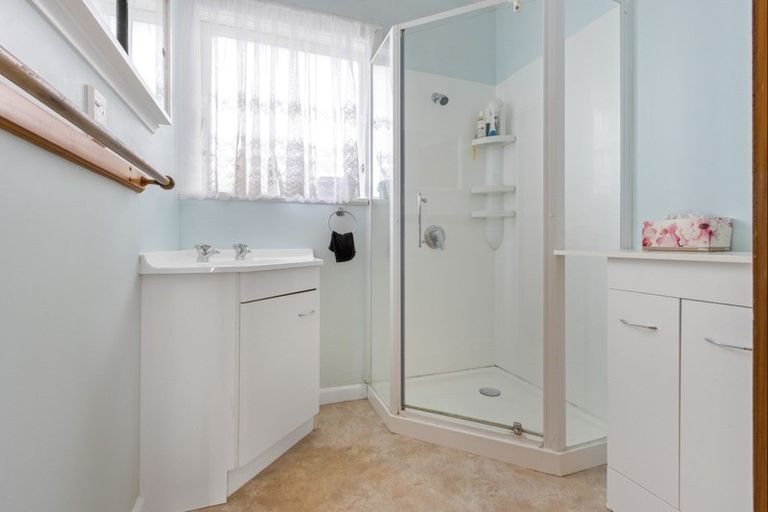 Photo of property in 31 Downing Avenue, Pirimai, Napier, 4112