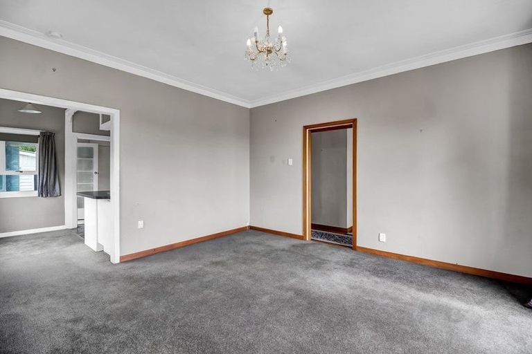 Photo of property in 181 Tukapa Street, Westown, New Plymouth, 4310