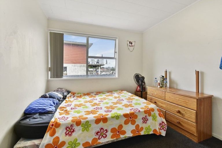 Photo of property in 18 Orly Avenue, Mangere, Auckland, 2022