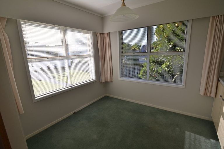 Photo of property in 1/48 Taharoto Road, Takapuna, Auckland, 0622