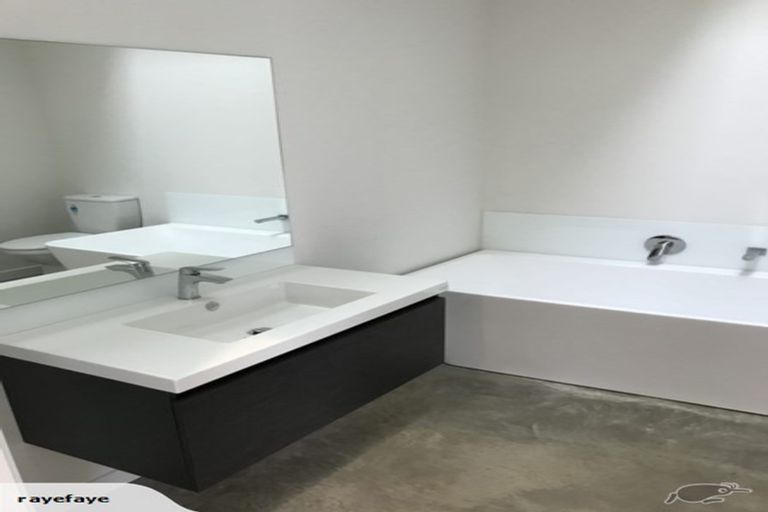 Photo of property in 43a Heretaunga Street, Petone, Lower Hutt, 5012