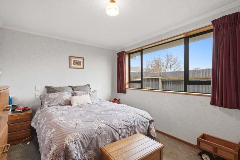 Photo of property in 37 Renfrew Street, Waikiwi, Invercargill, 9810