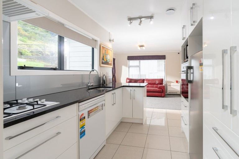 Photo of property in 39 Vasanta Avenue, Ngaio, Wellington, 6035