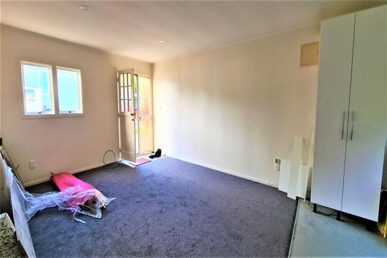 Photo of property in 24 Trig Road, Whenuapai, Auckland, 0618