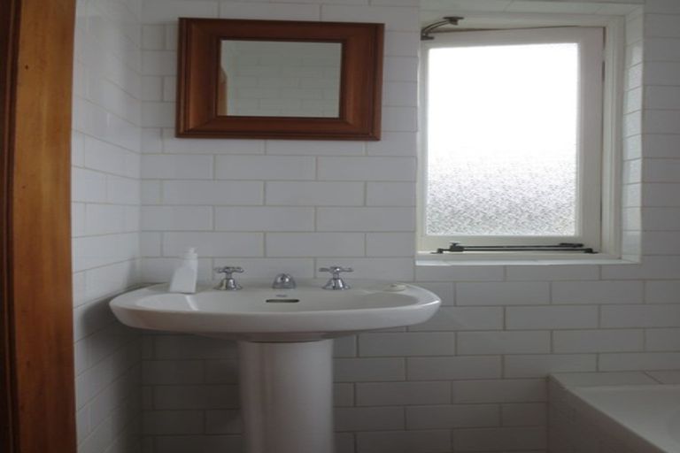 Photo of property in 7 Rattray Street, Devonport, Auckland, 0624