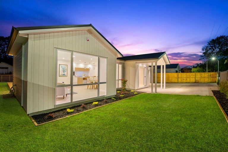 Photo of property in 89 Muriwai Road, Waimauku, 0812