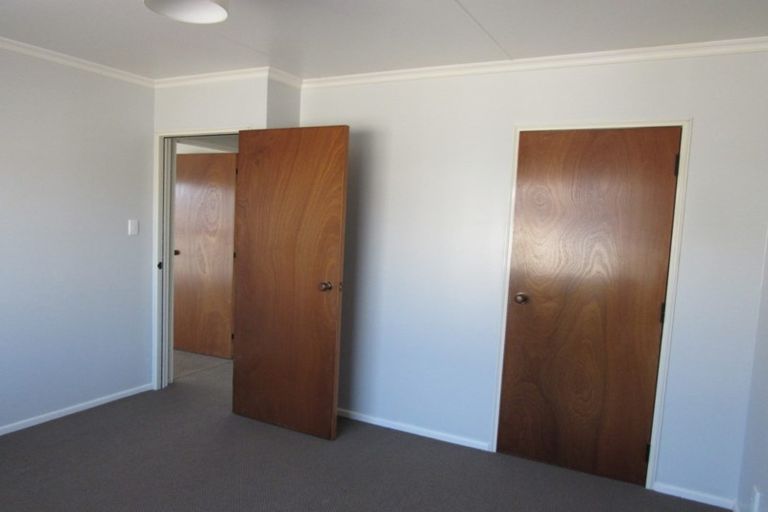 Photo of property in 3/10 Karamu Street, Strandon, New Plymouth, 4312