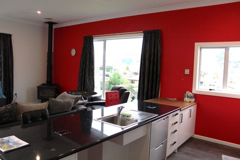 Photo of property in 5 Torquay Street, Abbotsford, Dunedin, 9018