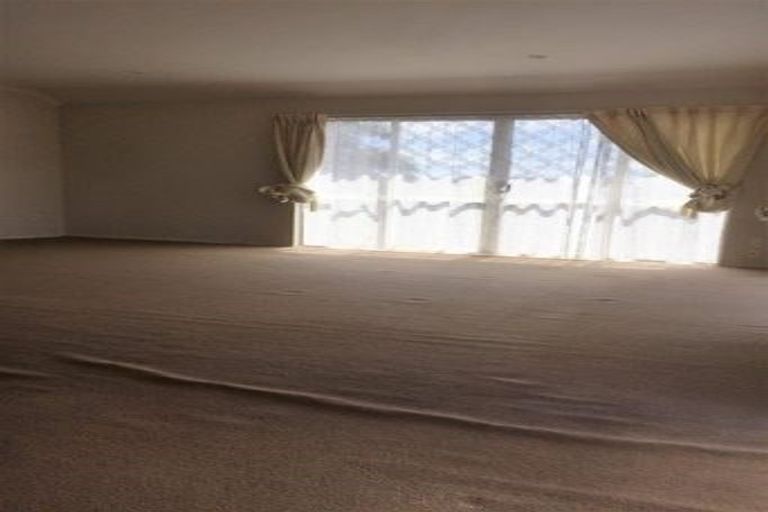 Photo of property in 65a Rodney Street, Howick, Auckland, 2014