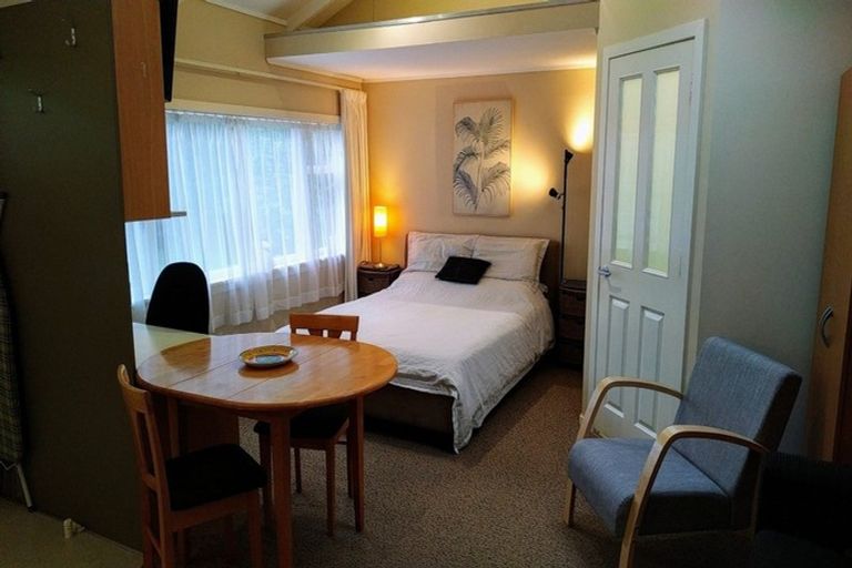 Photo of property in 24 Bracken Street, Petone, Lower Hutt, 5012