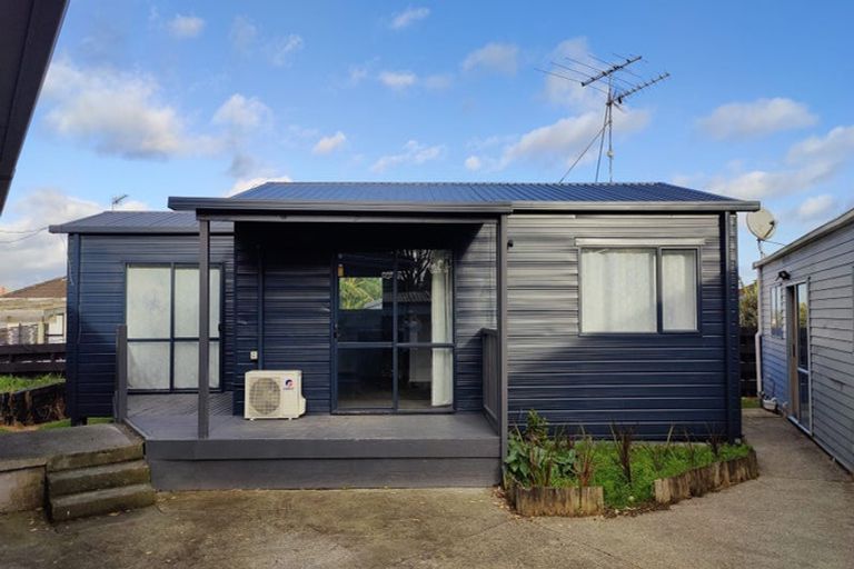 Photo of property in 43 Secretariat Place, Randwick Park, Auckland, 2105