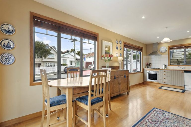 Photo of property in 1 William Street, Hataitai, Wellington, 6021