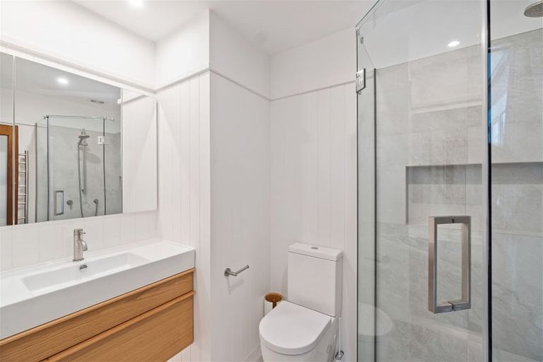 Photo of property in 99 Bryndwr Road, Bryndwr, Christchurch, 8052