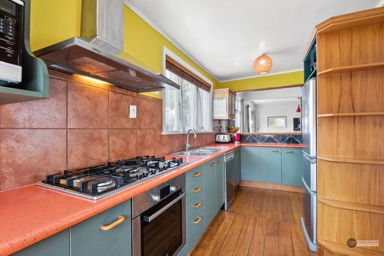 Photo of property in 381 Jackson Street, Petone, Lower Hutt, 5012