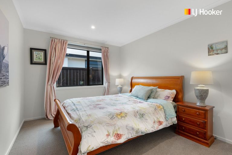 Photo of property in 1 Carrick Place, Mosgiel, 9024