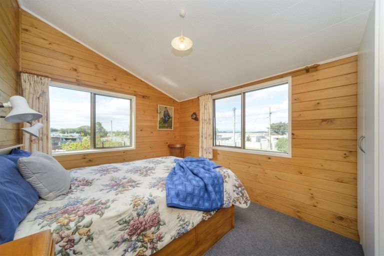 Photo of property in Build Inn, 1942 Parewanui Road, Parewanui, Bulls, 4894