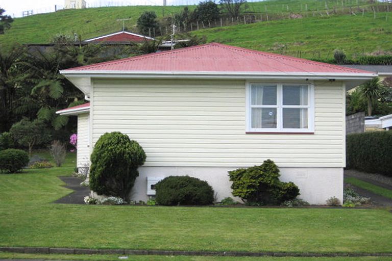 Photo of property in 7 Belair Avenue, Blagdon, New Plymouth, 4310