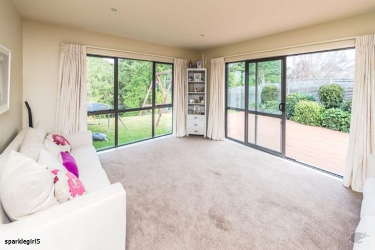 Photo of property in 6-10 Saint Johns Close, Feilding, 4702