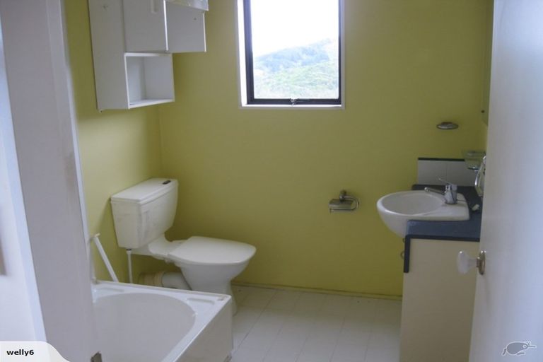 Photo of property in 7 Commons Way, Crofton Downs, Wellington, 6035