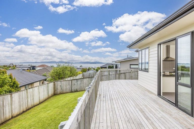 Photo of property in 12 Ariel Place, Snells Beach, 0920