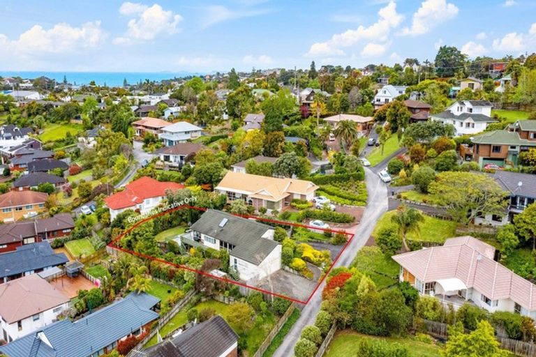 Photo of property in 50 Bayside Drive, Browns Bay, Auckland, 0630