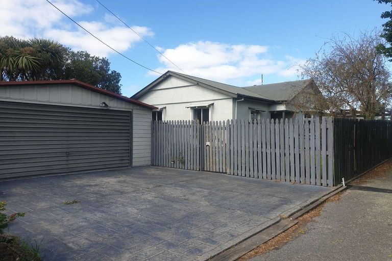 Photo of property in 22 Brynley Street, Hornby, Christchurch, 8042