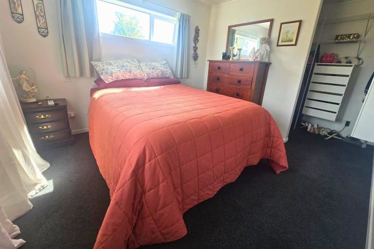 Photo of property in 1/26 Roberts Road, Lansdowne, Masterton, 5810