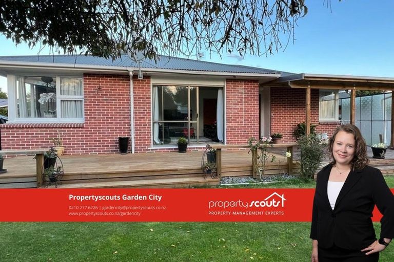 Photo of property in 68 Staveley Street, Avonhead, Christchurch, 8042