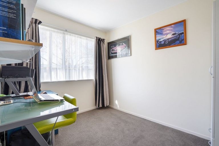 Photo of property in 73 Avenue Road, Foxton, 4814