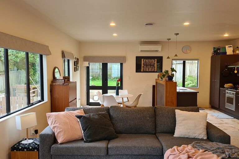 Photo of property in 19a Woodland Road, Johnsonville, Wellington, 6037