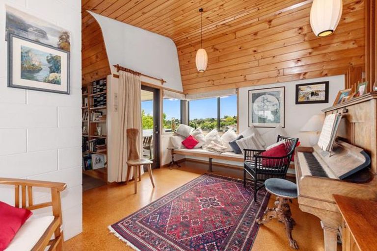 Photo of property in 61 Flynn Road, Hillcrest, Hamilton, 3216