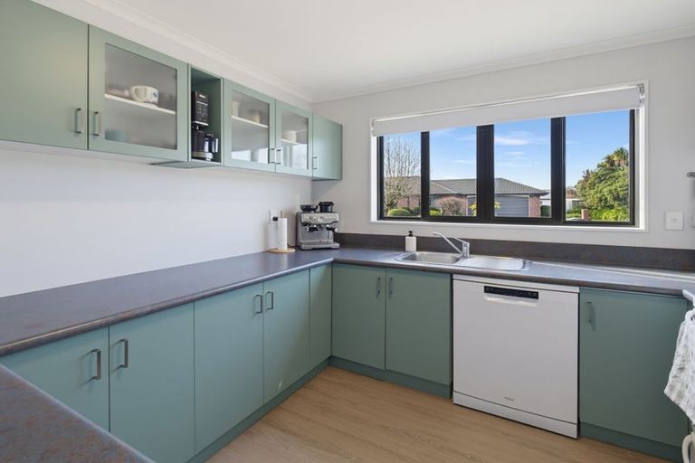 Photo of property in 16 Saint James Avenue, Richmond, 7020